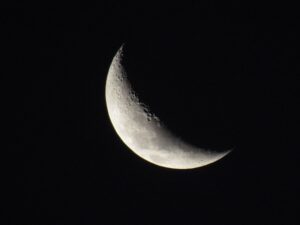 crescent moon meaning in spirituality